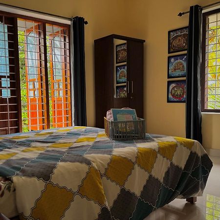 The Yellow Submarine Varkala Exterior foto