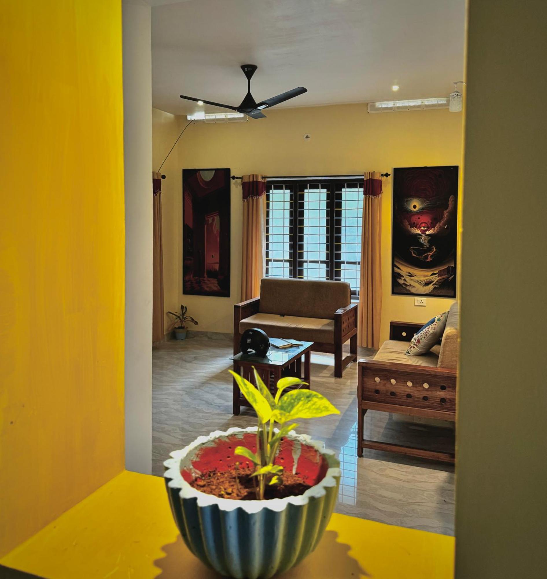 The Yellow Submarine Varkala Exterior foto